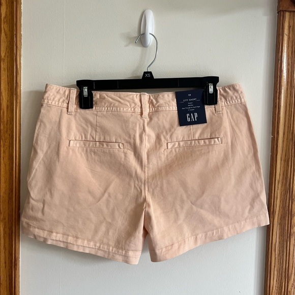 GAP - City Short Shorts - Picture 7 of 7
